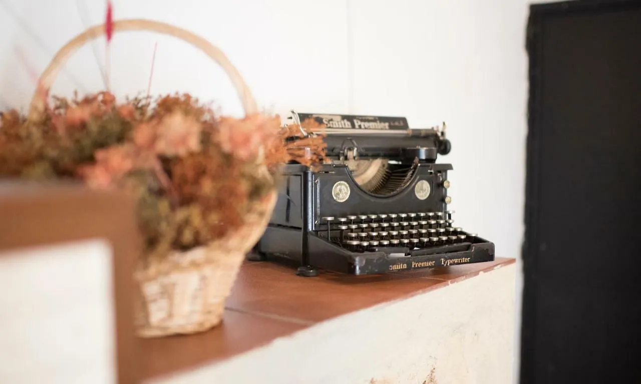 Country house Huerta La Laja,Casa Grande Guest House Ronda