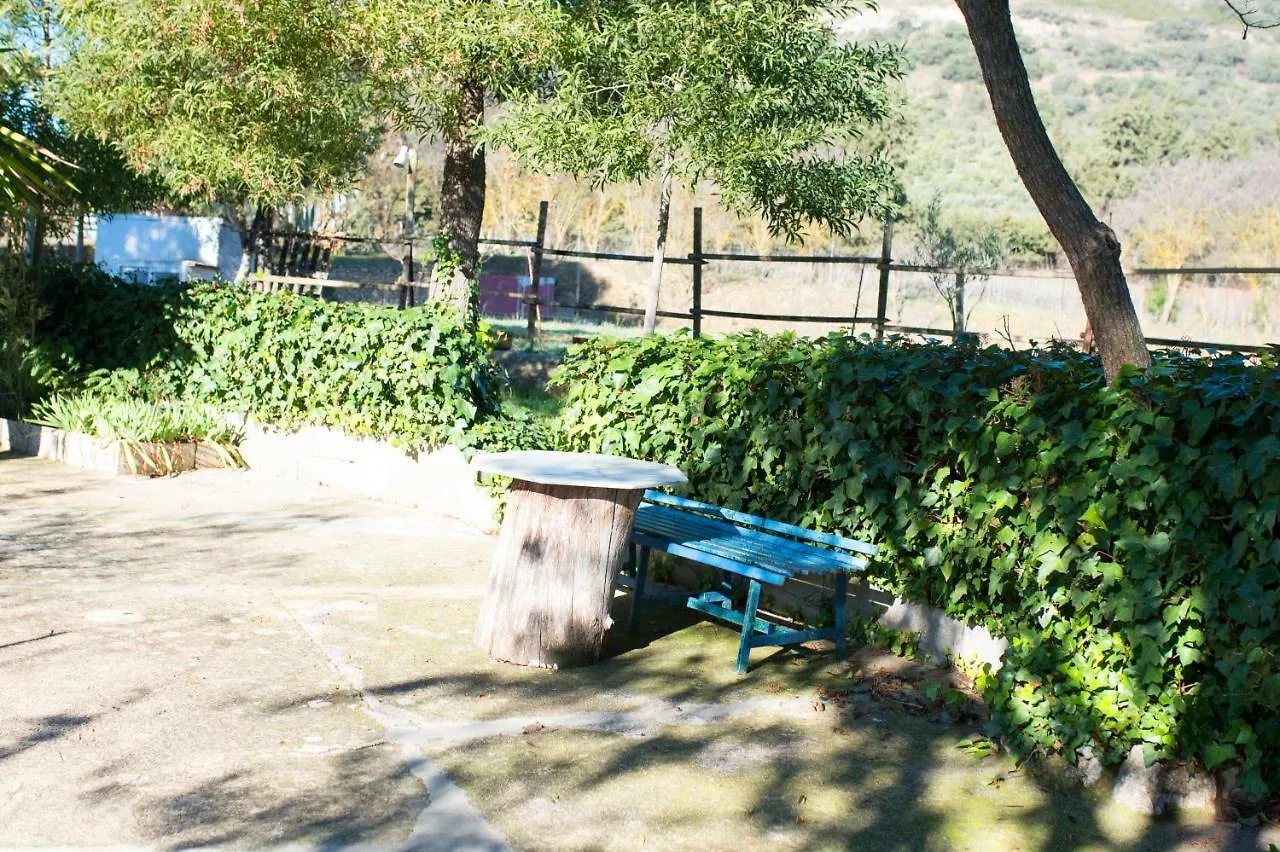 Country house Huerta La Laja,Casa Grande Guest House Ronda
