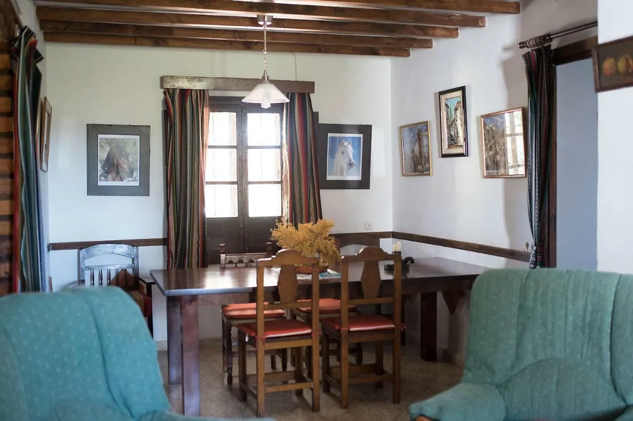 Country house Huerta La Laja,Casa Grande Guest House Ronda